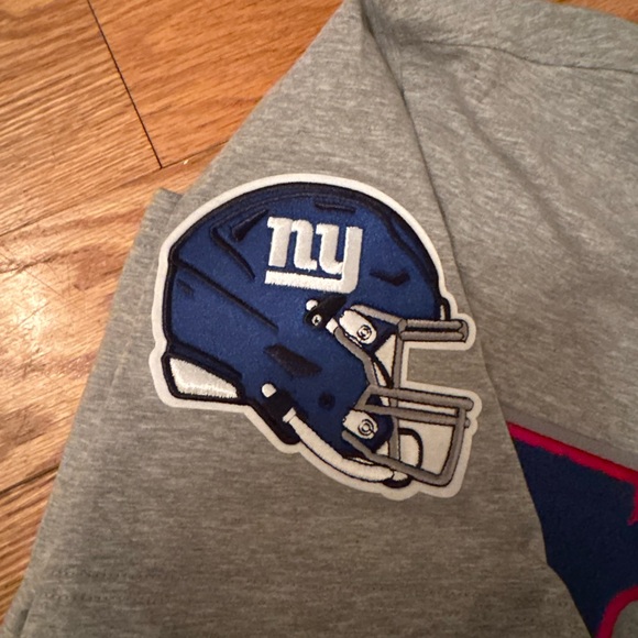 Brand new w tags 🏷️ NFL NYG NY Giants unisex tee t-shirts size small embroidered - Picture 2 of 13